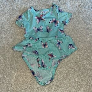 Carter’s baby onesie